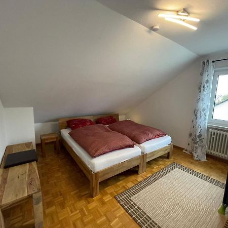Grosszuegige Ferienwohnung Am Stadtrand Von Фулда Екстериор снимка